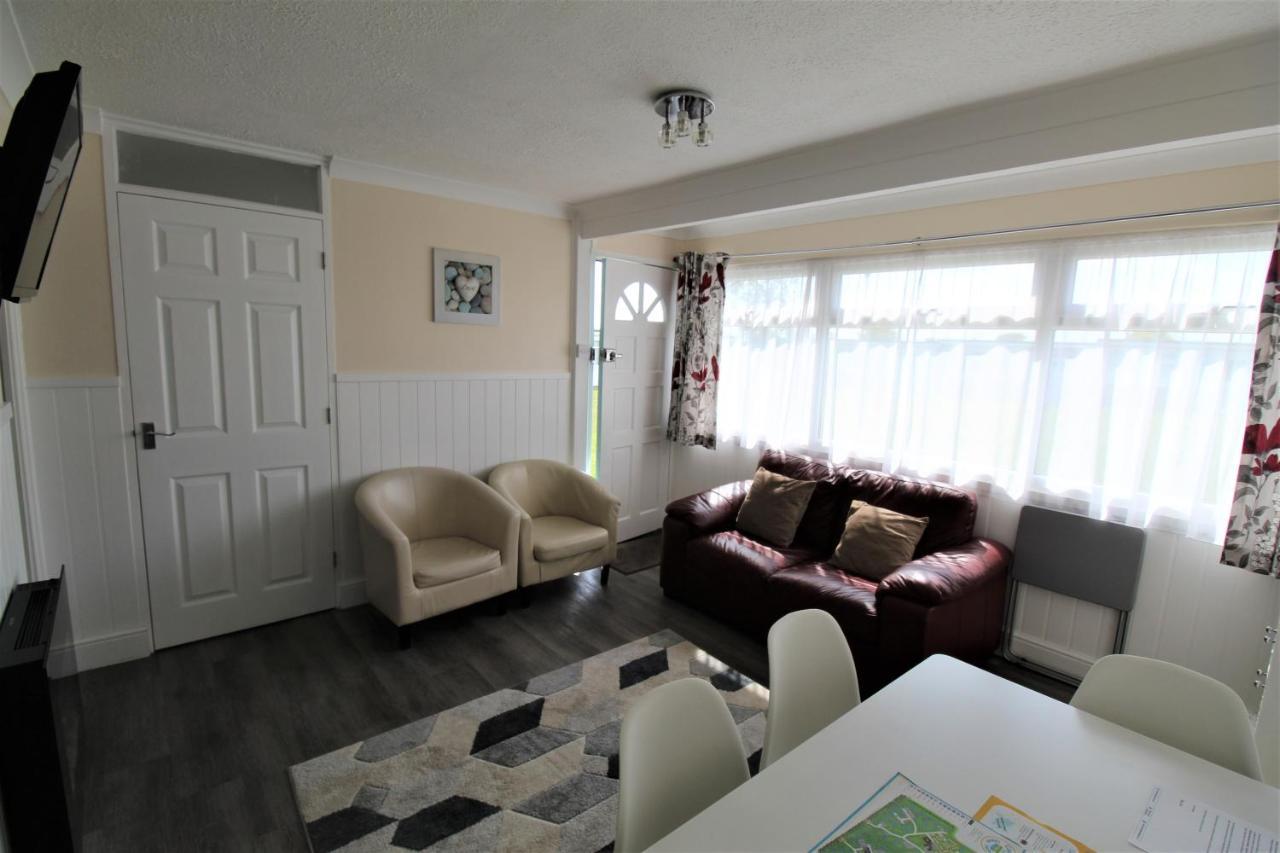 Relaxing Chalet On Popular California Sands Short Stroll To Beach, Nr Norfolk Broads & Great Yarmouth Scratby Eksteriør bilde