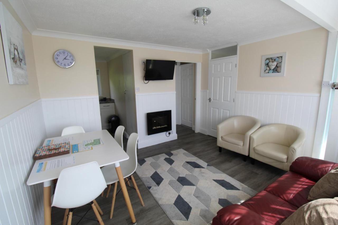 Relaxing Chalet On Popular California Sands Short Stroll To Beach, Nr Norfolk Broads & Great Yarmouth Scratby Eksteriør bilde